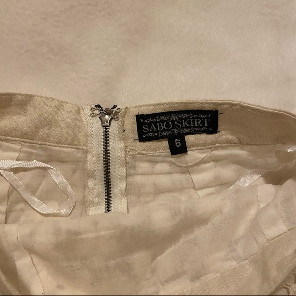 SABO SKIRT WHITE FLOWERS, Size 6 - Picture 6 of 10